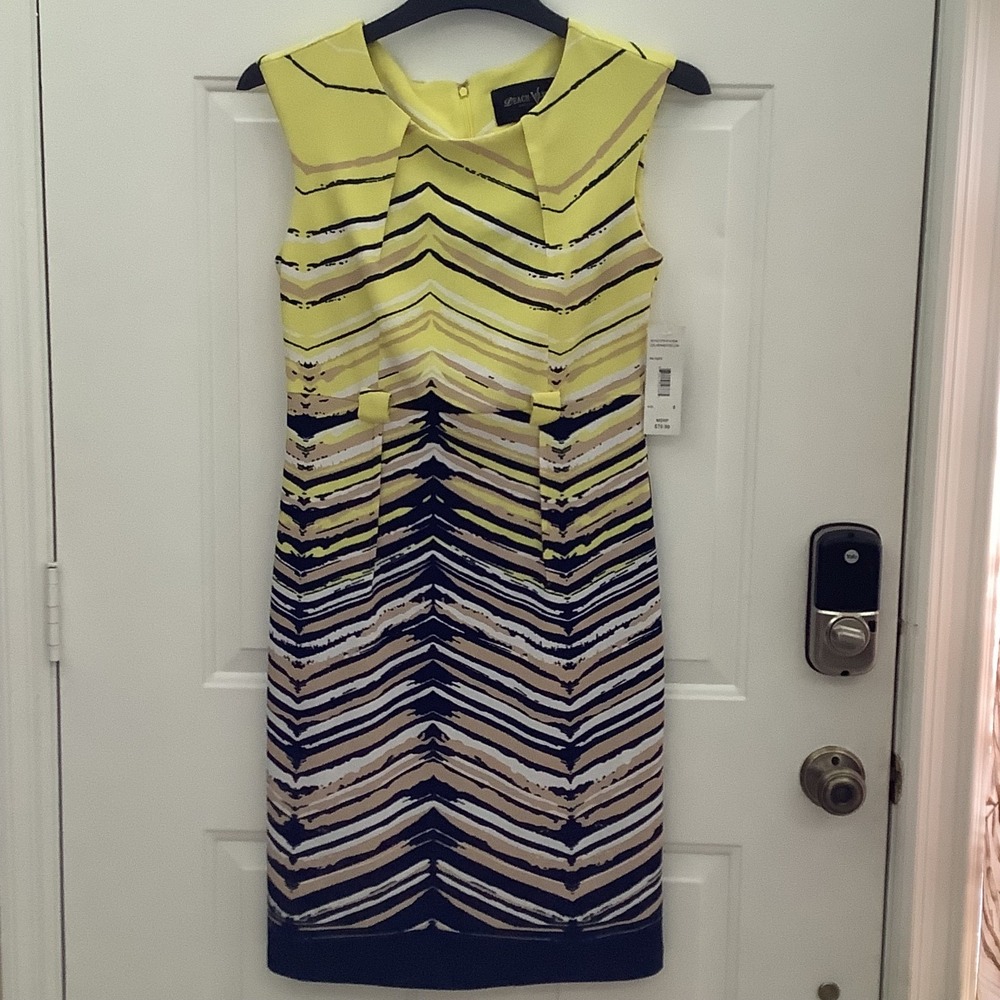 Peach Velvet New York Sleeveless Sheath Stretch Dress Navy Yellow Size 8 NWT‎